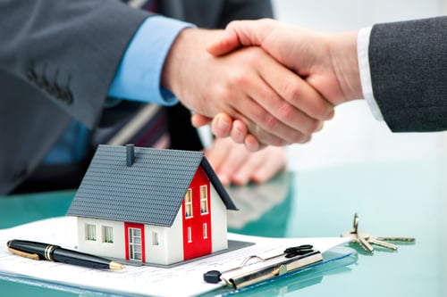 How Do Realtors Brokers and Private Lenders Work Together to Help Real Estate Investors